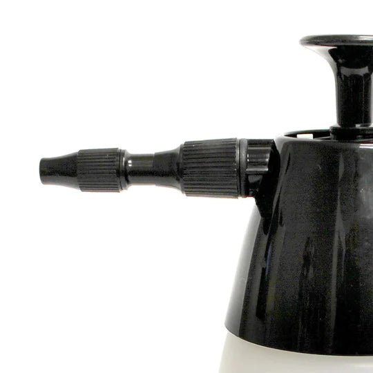 Chapin 10027: 48-ounce Industrial Acetone Staining Handheld Pump Sprayer Chapin